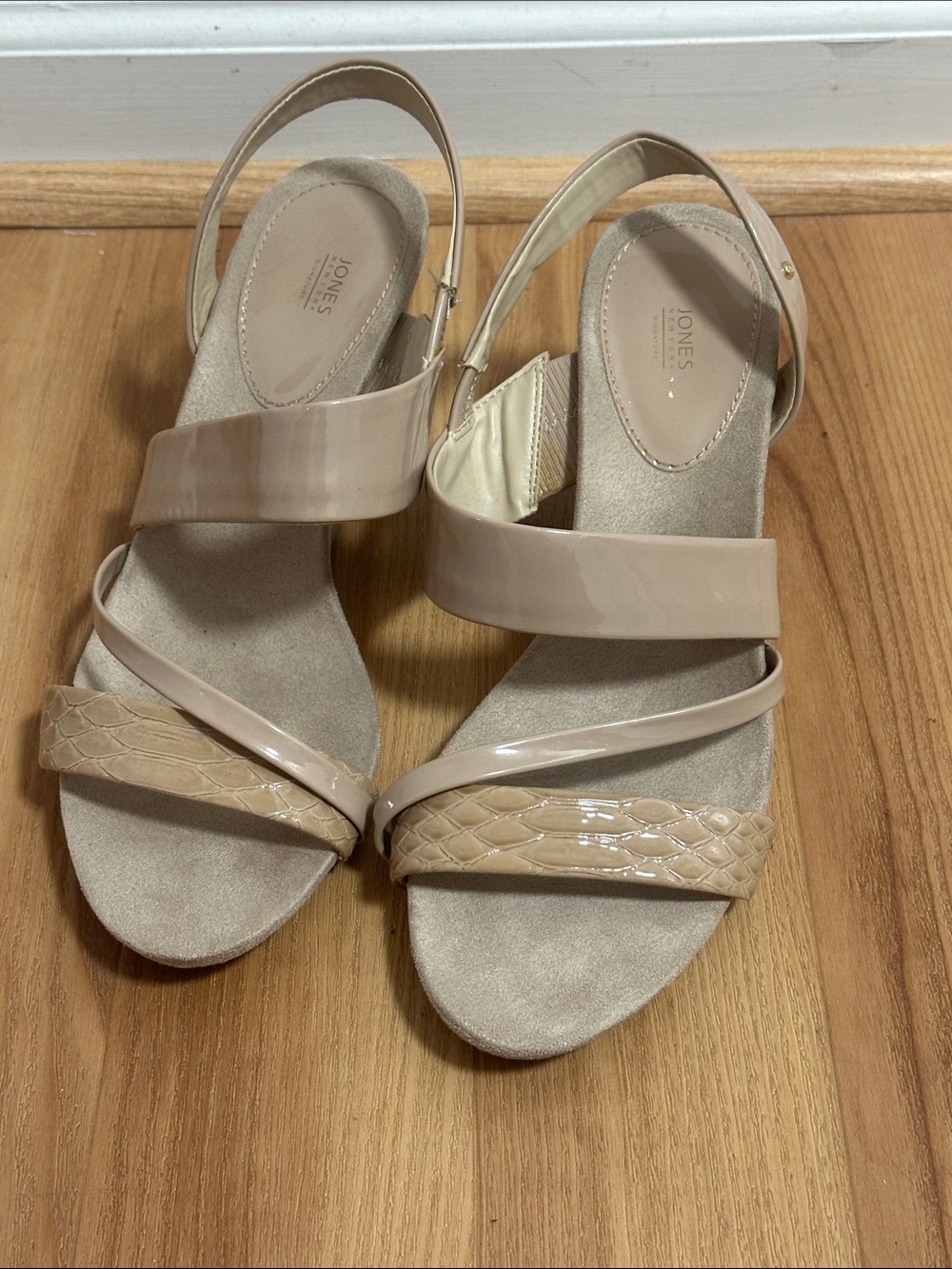 Jones New York Patent & Croc-Accent Nude Slingback Sandals